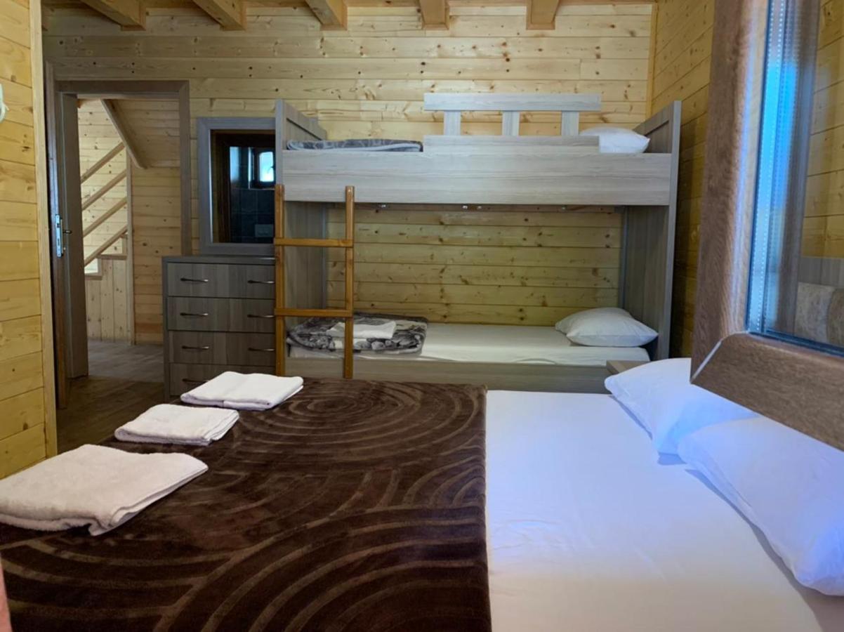 Guest House Valbona Exteriör bild